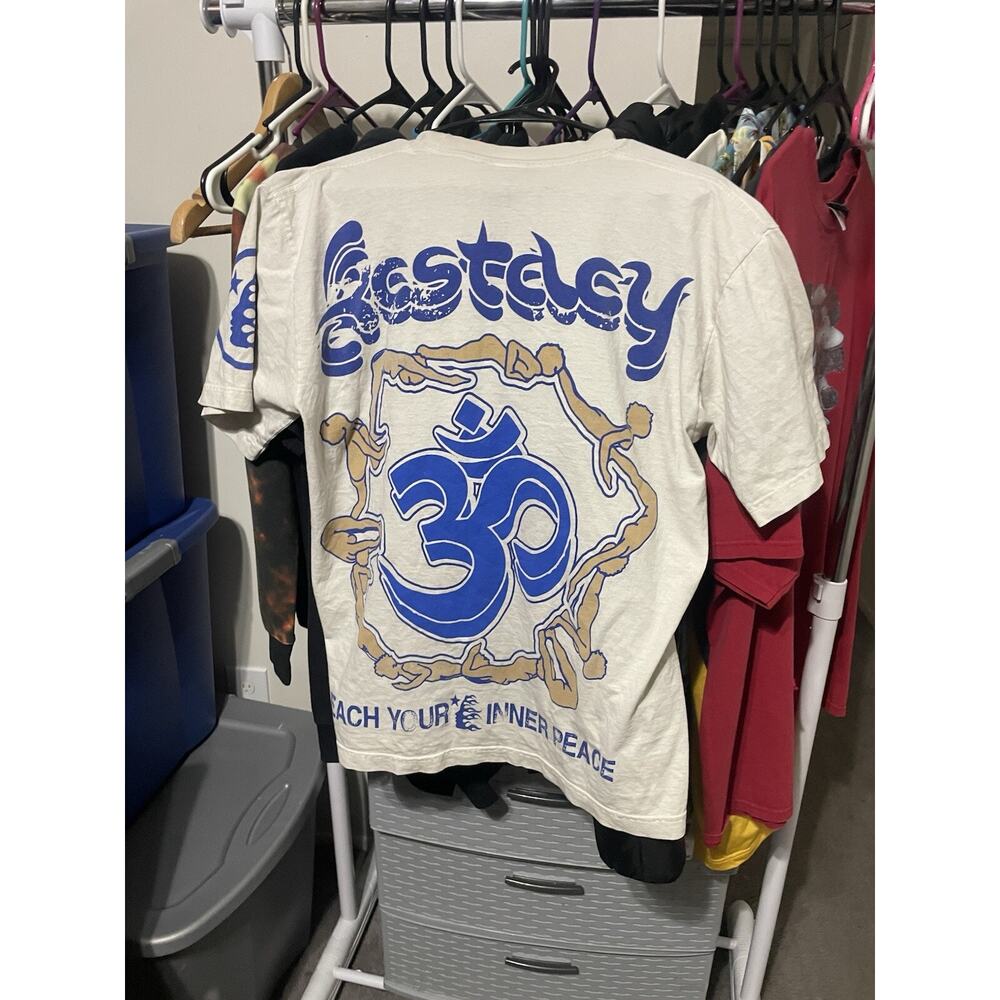 Size Medium- Authentic Hellstar Yoga School Of T-… - image 3